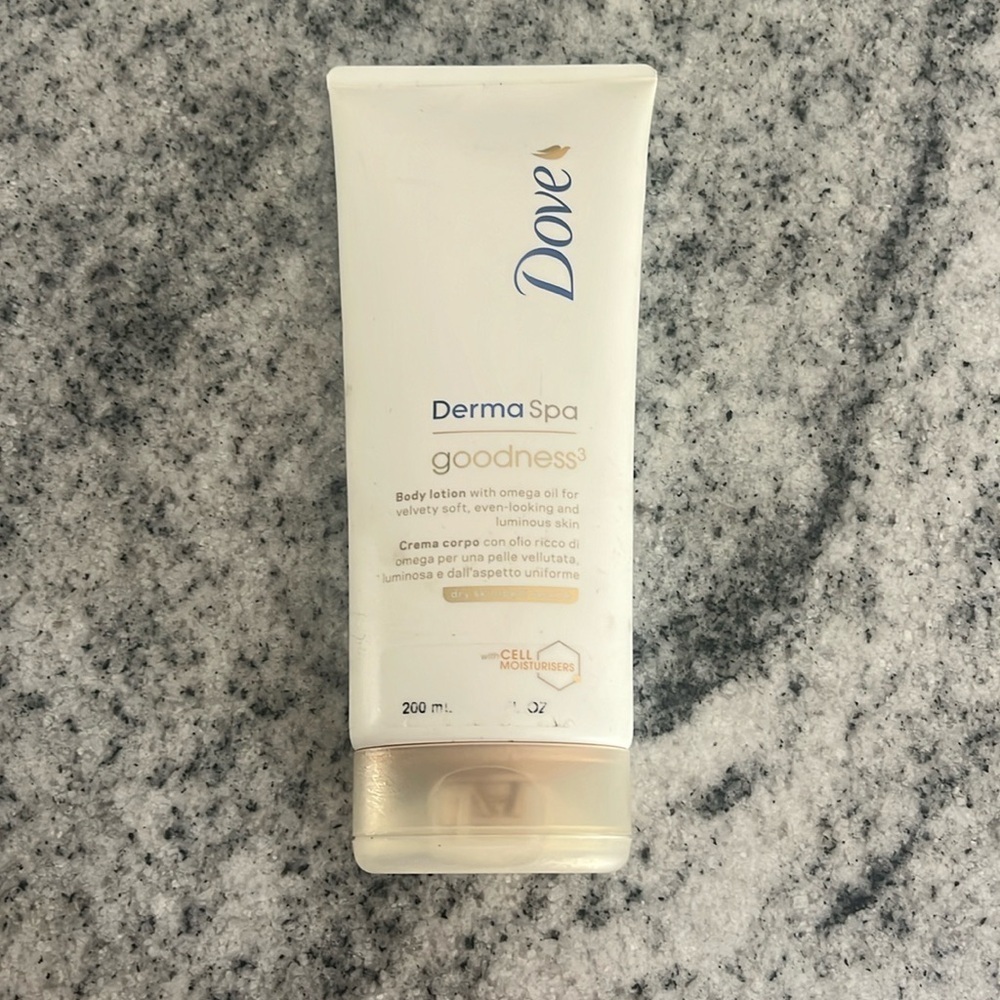New Dove Derma Spa Goodness  Body Lotion Hard To Find Discontinued Only Seller